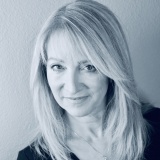 Voice artist - Rosa W.