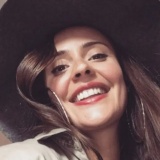 Voice artist - Anouck M.