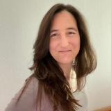 Voice artist - Annika G.