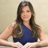 Voice artist - Renata L.