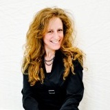 Voice artist - Michelle B.